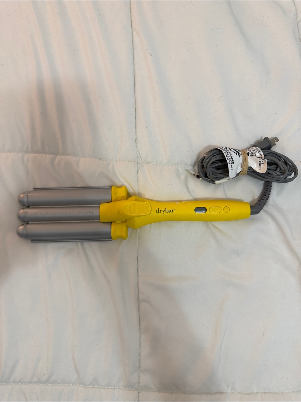 Drybar The Beach Bender Triple Barrel Waver Yellow